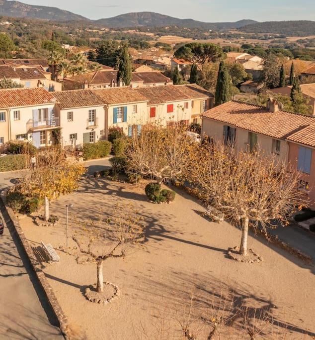 Jolie Mazet, Jardin, Piscine, Tennis, Plein Centre Villa Le Plan-de-la-Tour Exterior photo